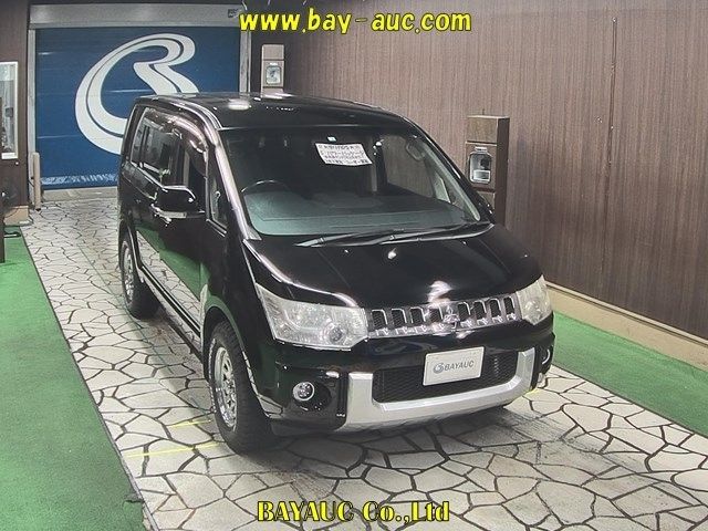 50176 MITSUBISHI DELICA D5 CV2W 2012 г. (BAYAUC)